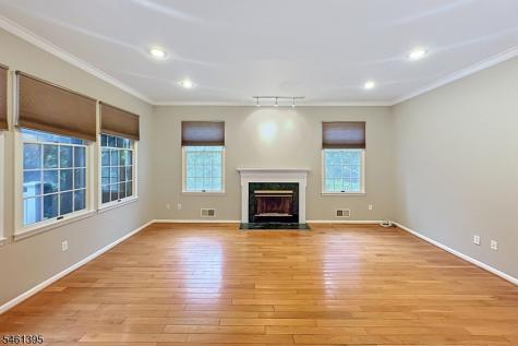 33 Rose Lane Rockaway NJ 07866