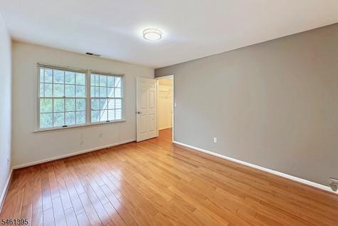 33 Rose Lane Rockaway NJ 07866