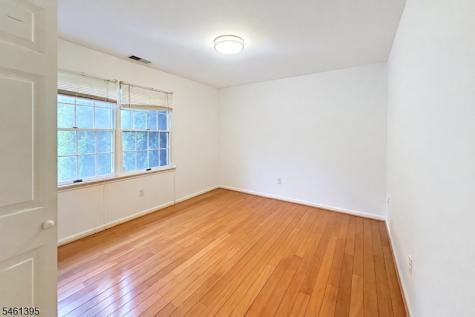 33 Rose Lane Rockaway NJ 07866