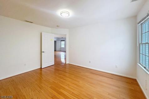 33 Rose Lane Rockaway NJ 07866