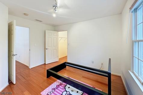 33 Rose Lane Rockaway NJ 07866