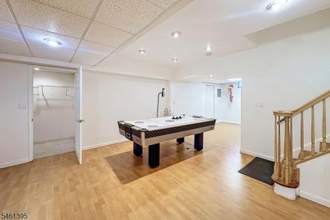 33 Rose Lane Rockaway NJ 07866