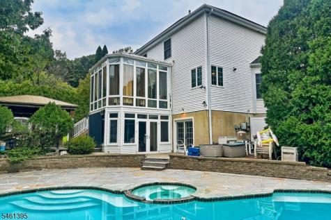 33 Rose Lane Rockaway NJ 07866
