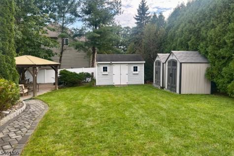 33 Rose Lane Rockaway NJ 07866