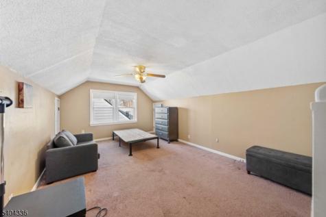 38 Pallant Avenue Linden NJ 07036