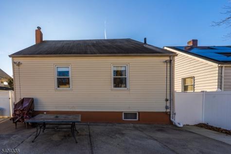 38 Pallant Avenue Linden NJ 07036