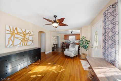 38 Pallant Avenue Linden NJ 07036
