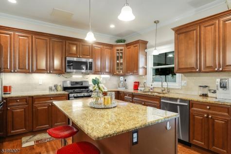 157 Woodridge Street Wood-ridge NJ 07075