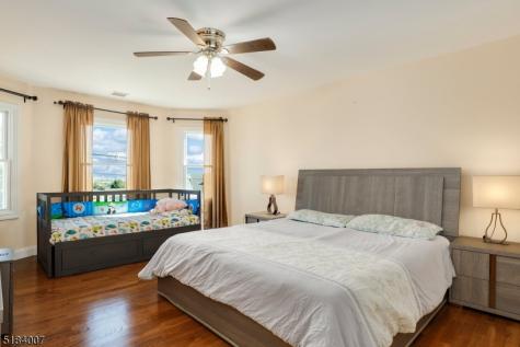 157 Woodridge Street Wood-ridge NJ 07075