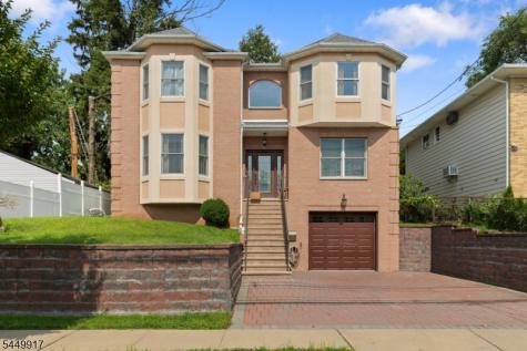 157 Woodridge Street Wood-ridge NJ 07075