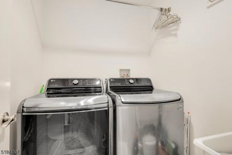 157 Woodridge Street Wood-ridge NJ 07075