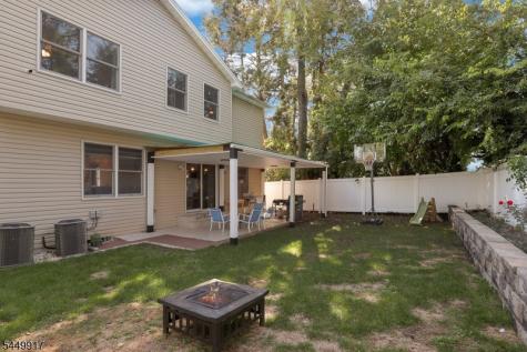 157 Woodridge Street Wood-ridge NJ 07075