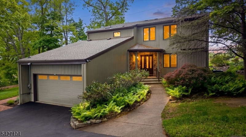 117 Old Clinton Road Raritan NJ 08822