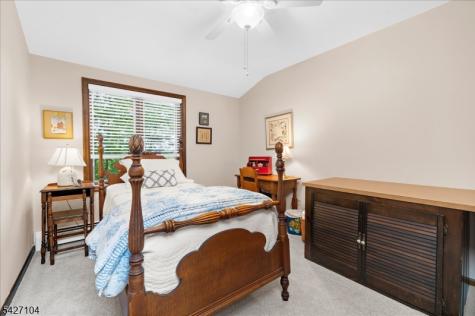 117 Old Clinton Road Raritan NJ 08822