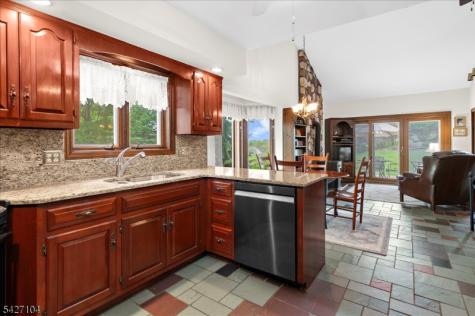117 Old Clinton Road Raritan NJ 08822