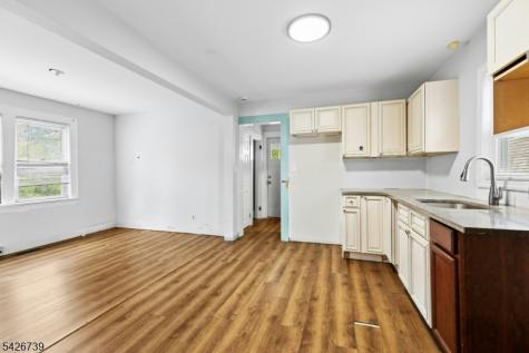 548 Hunter Avenue Scotch Plains NJ 07076
