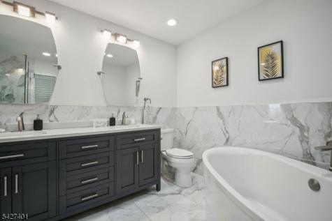 1008 Mary Allen Lane Mountainside NJ 07092