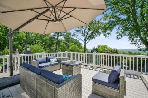 1008 Mary Allen Lane Mountainside NJ 07092