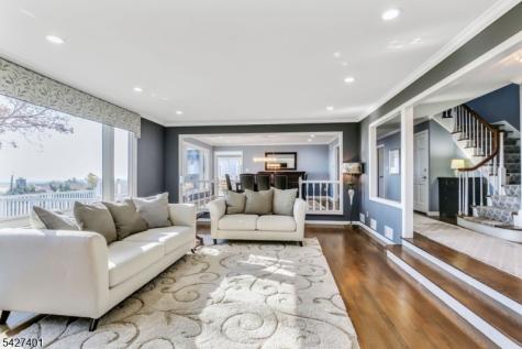 1008 Mary Allen Lane Mountainside NJ 07092