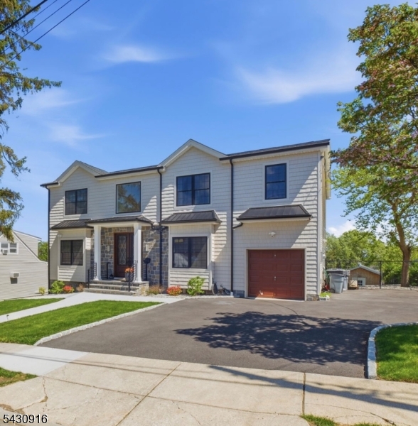 25 Mayfair Place Clifton NJ 07013