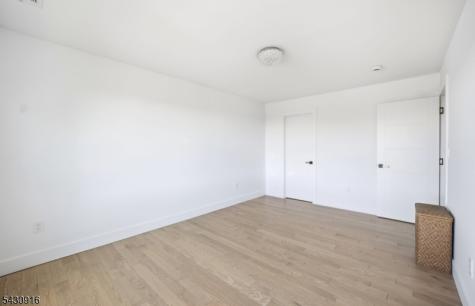 25 Mayfair Place Clifton NJ 07013