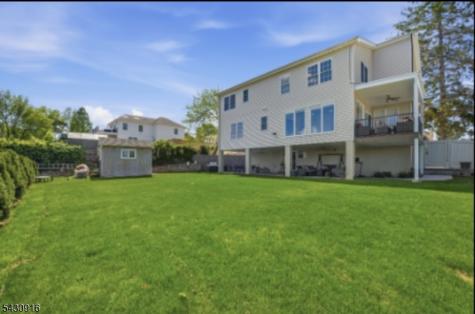 25 Mayfair Place Clifton NJ 07013