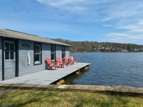 213 Hudson Avenue Hopatcong NJ 07843