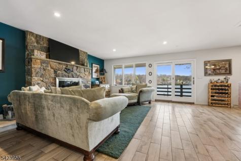 213 Hudson Avenue Hopatcong NJ 07843