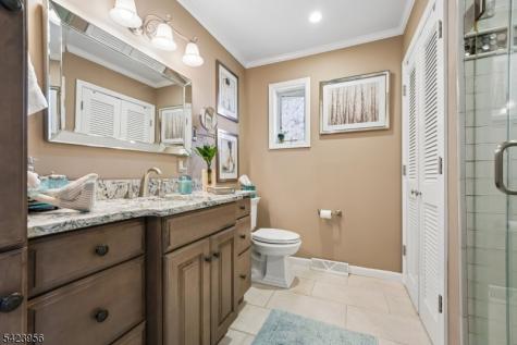 213 Hudson Avenue Hopatcong NJ 07843
