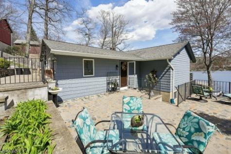 213 Hudson Avenue Hopatcong NJ 07843