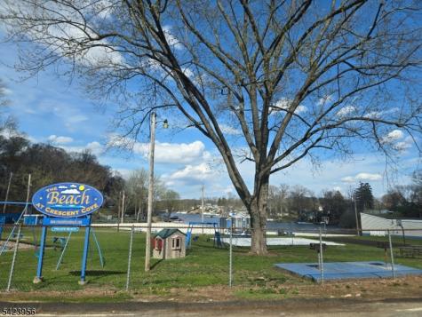 213 Hudson Avenue Hopatcong NJ 07843
