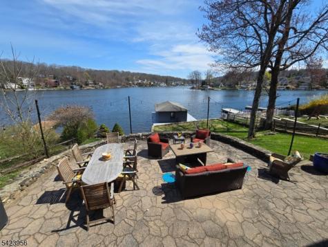 213 Hudson Avenue Hopatcong NJ 07843