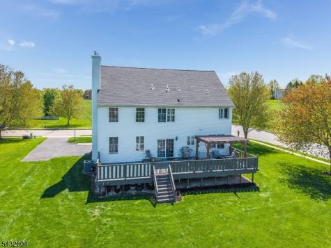 801 Price Place Greenwich NJ 08886