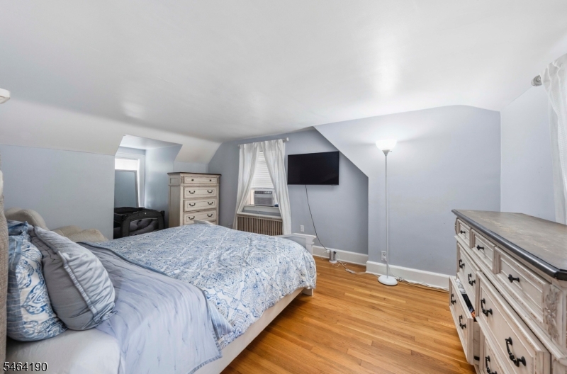 668 Greenbrook Road North Plainfield NJ 07063