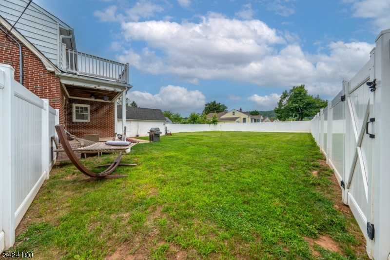 668 Greenbrook Road North Plainfield NJ 07063