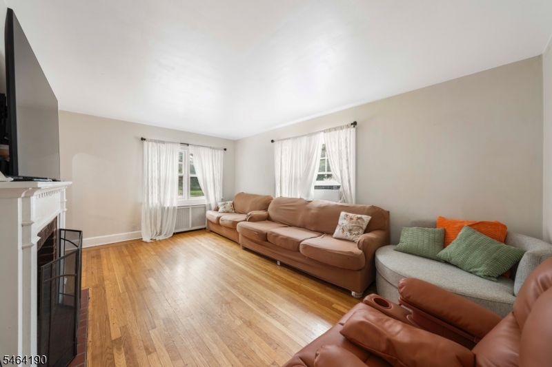 668 Greenbrook Road North Plainfield NJ 07063