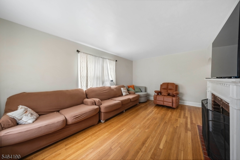 668 Greenbrook Road North Plainfield NJ 07063