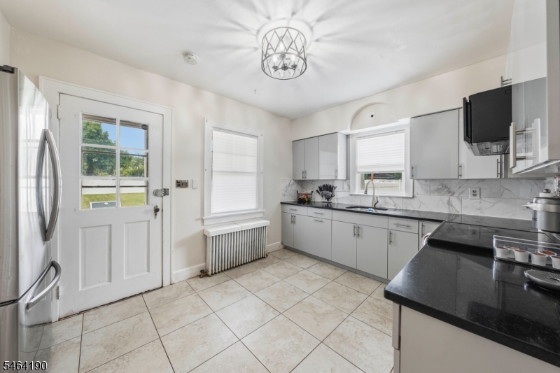 668 Greenbrook Road North Plainfield NJ 07063