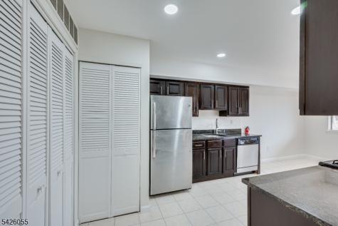 1314 Edison Glen Terrace Edison NJ 08837