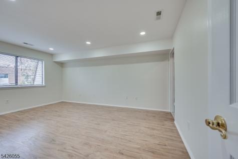 1314 Edison Glen Terrace Edison NJ 08837