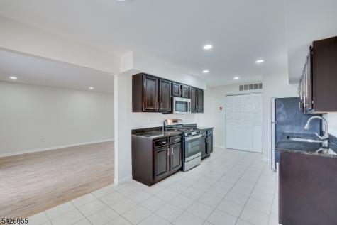 1314 Edison Glen Terrace Edison NJ 08837