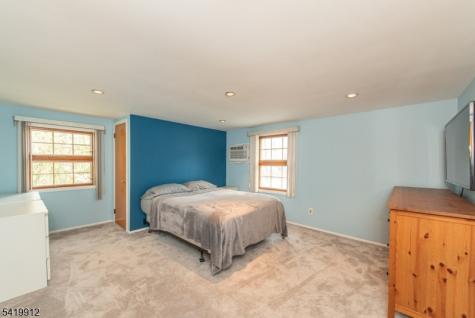 86 Deerfield Road West Caldwell NJ 07006