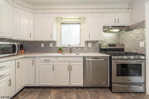 86 Deerfield Road West Caldwell NJ 07006