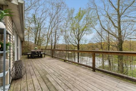 351 E Lakeshore Drive Vernon NJ 07422