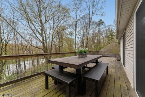 351 E Lakeshore Drive Vernon NJ 07422