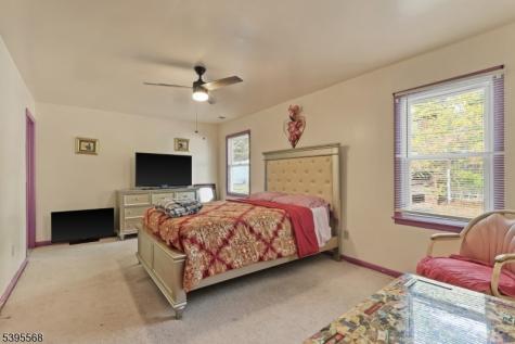 32 Ruby Street Springfield NJ 07081
