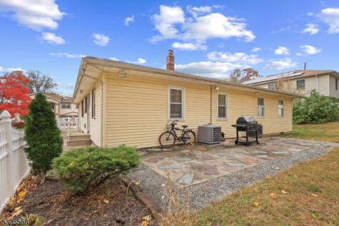 32 Ruby Street Springfield NJ 07081