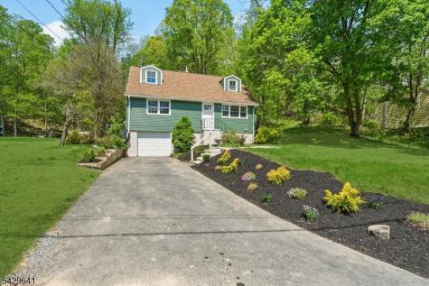 8 Andrea Drive Vernon NJ 07462