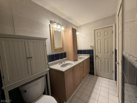32 Brunswick Drive Howell NJ 07731