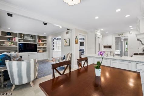 18 Colony Drive Summit NJ 07901